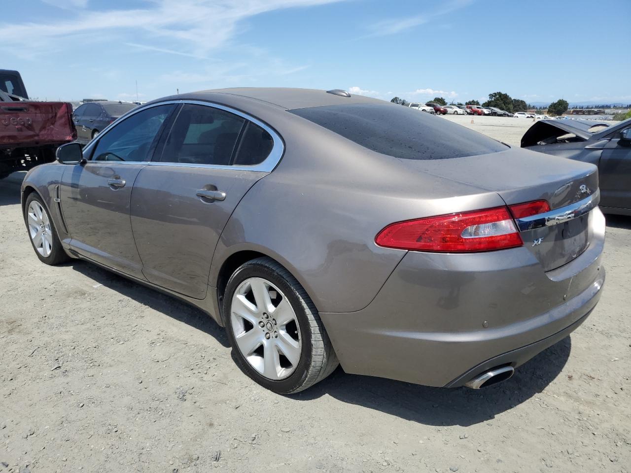 2011 JAGUAR XF