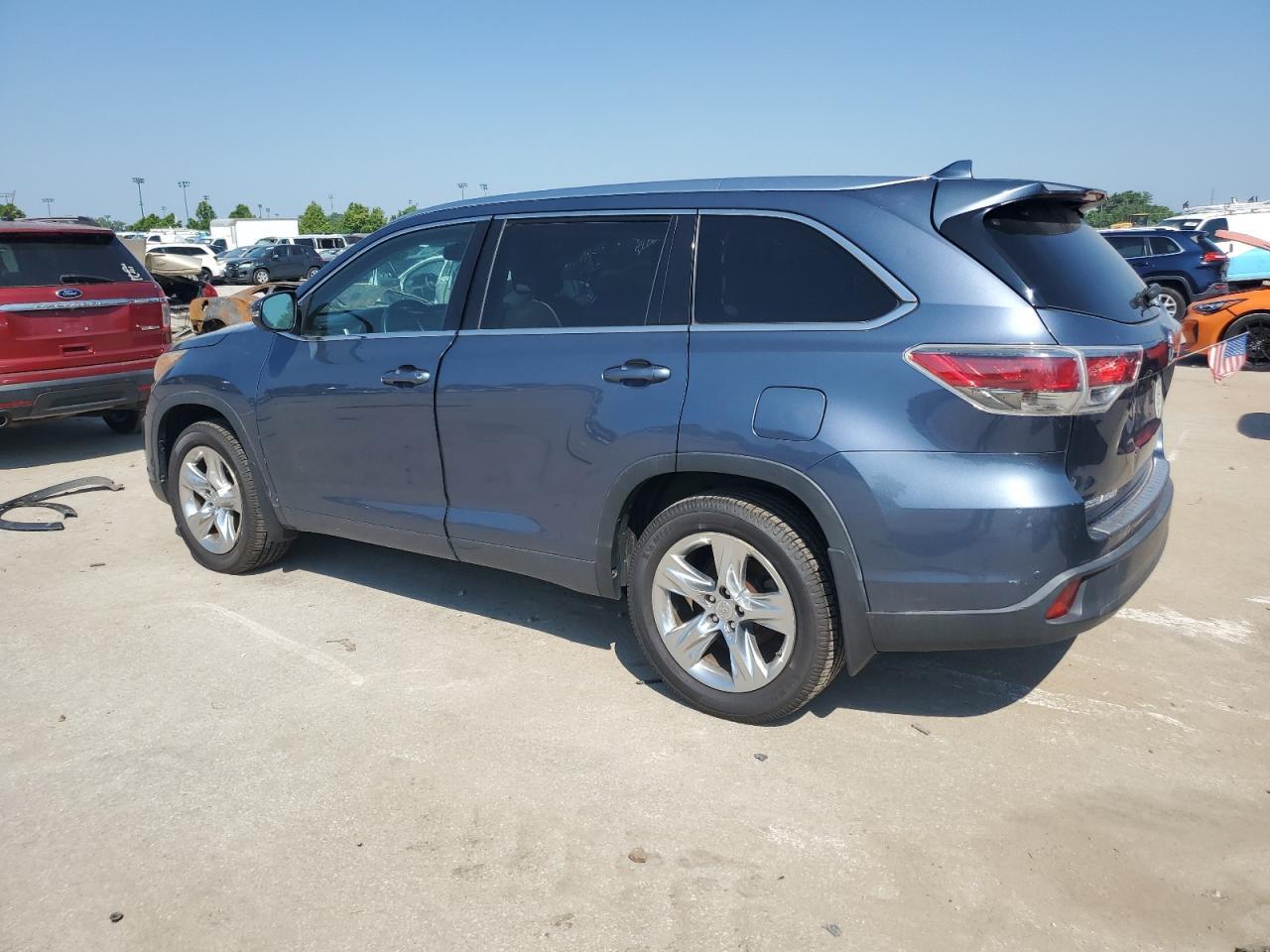 2014 TOYOTA HIGHLANDER