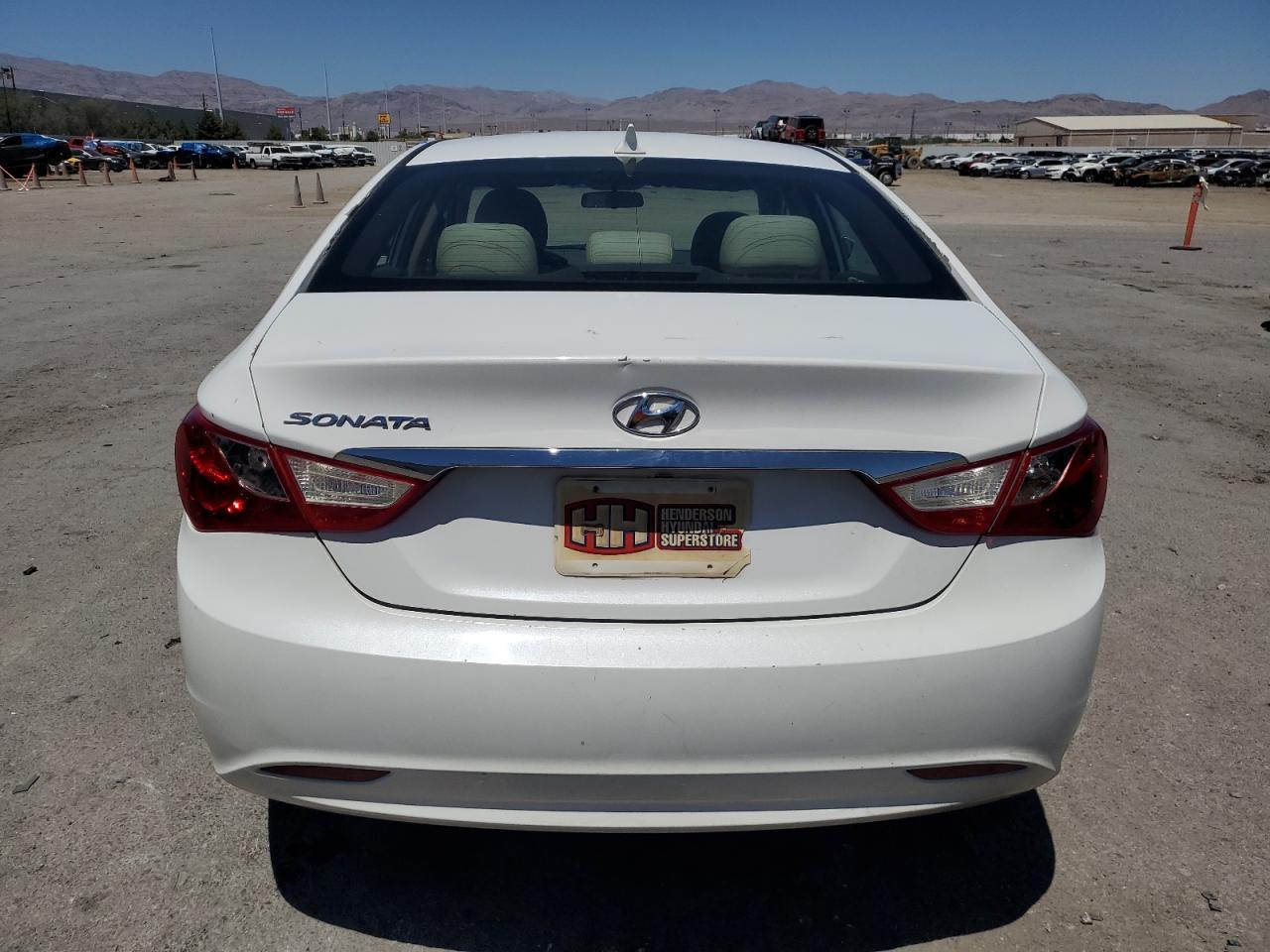2011 HYUNDAI SONATA