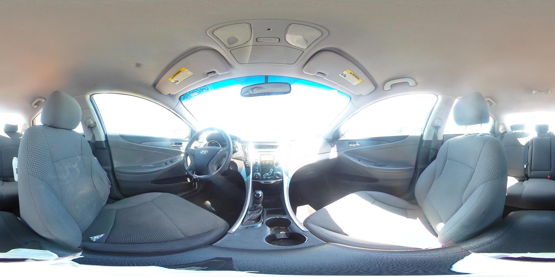 2011 HYUNDAI SONATA