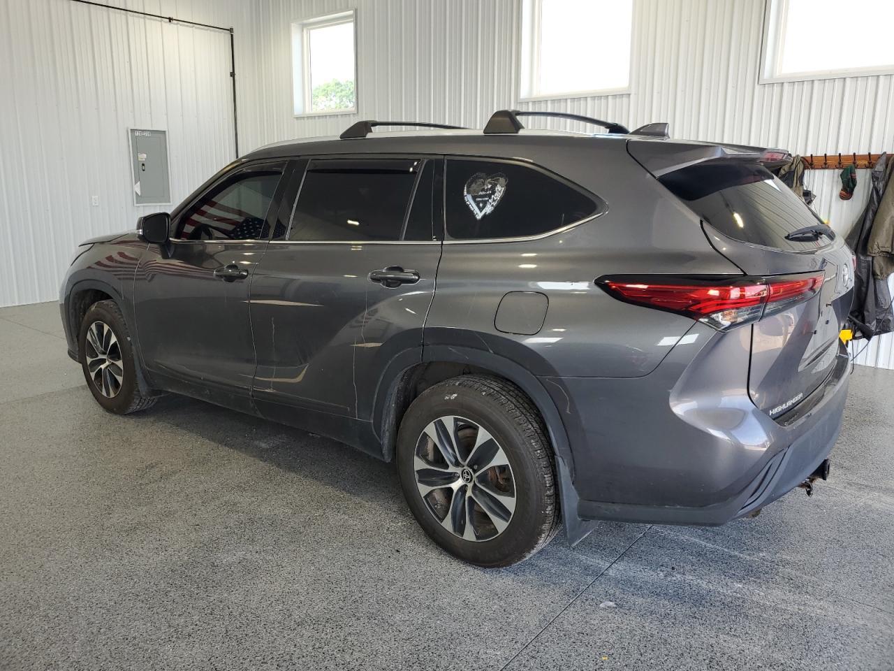 2022 TOYOTA HIGHLANDER
