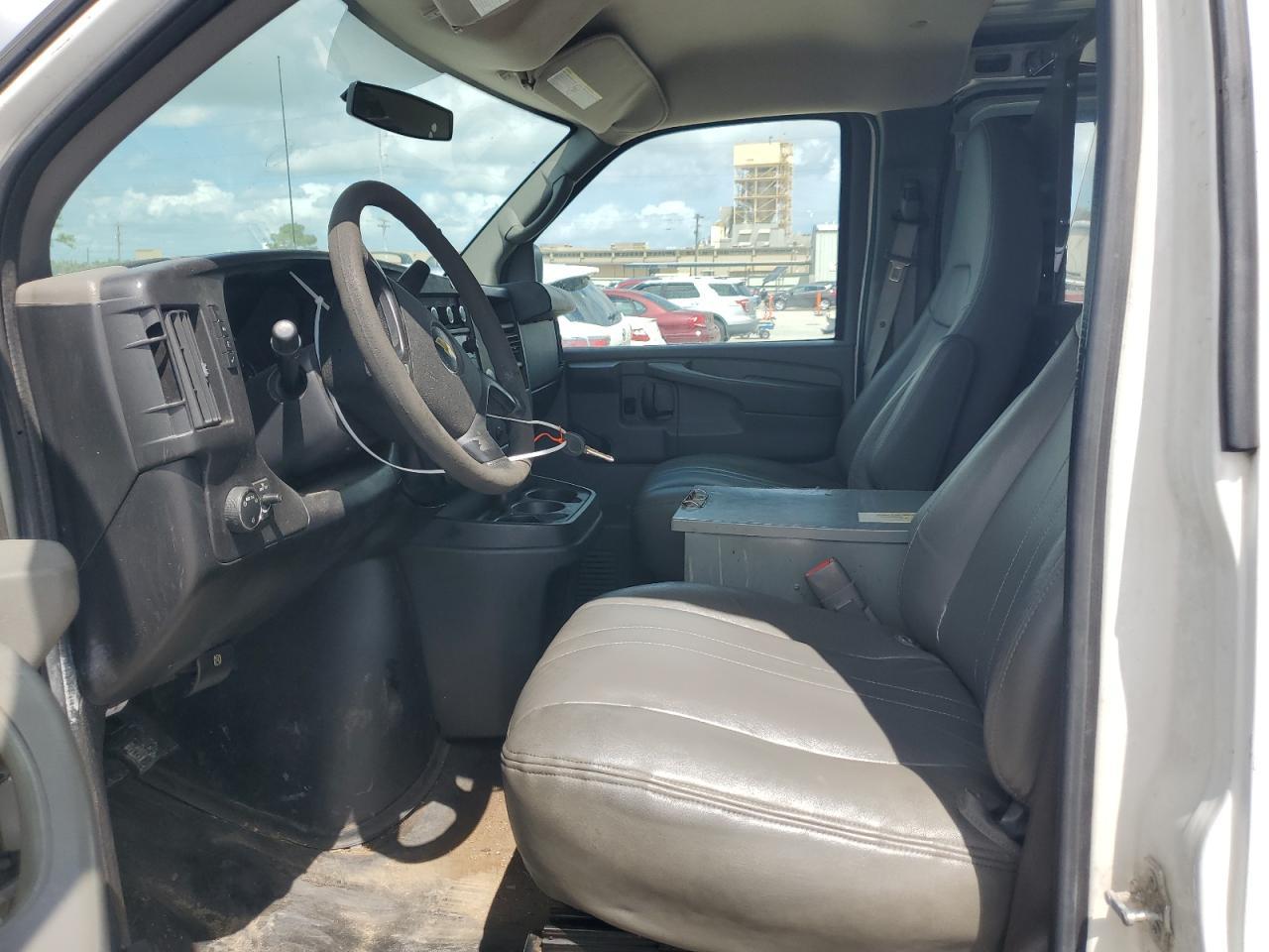 2012 CHEVROLET EXPRESS 2500