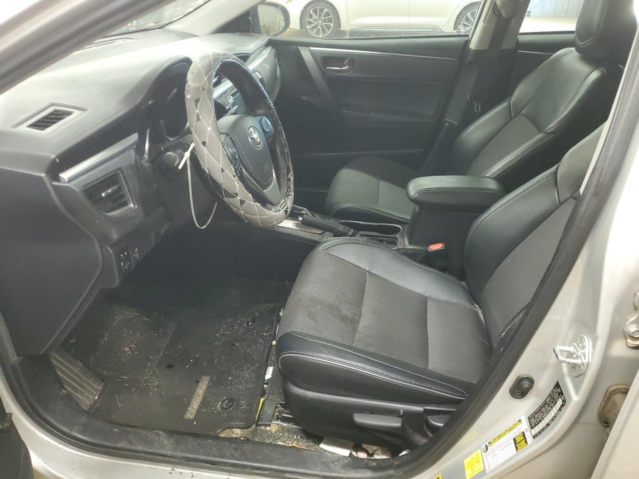 2015 TOYOTA COROLLA