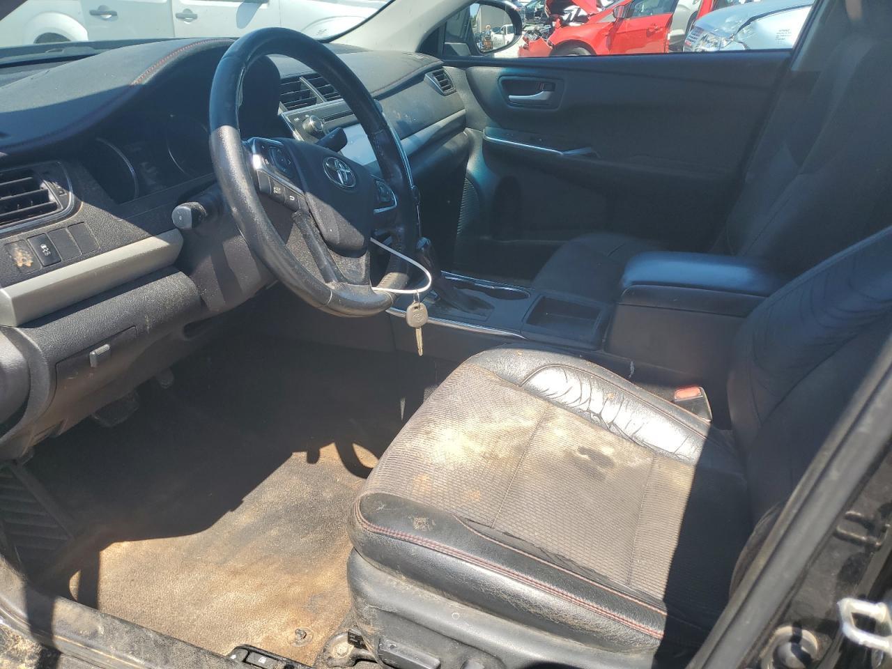 2017 TOYOTA CAMRY