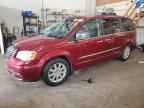 2012 CHRYSLER Town & Country