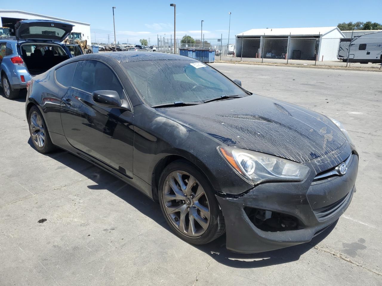 2013 HYUNDAI GENESIS