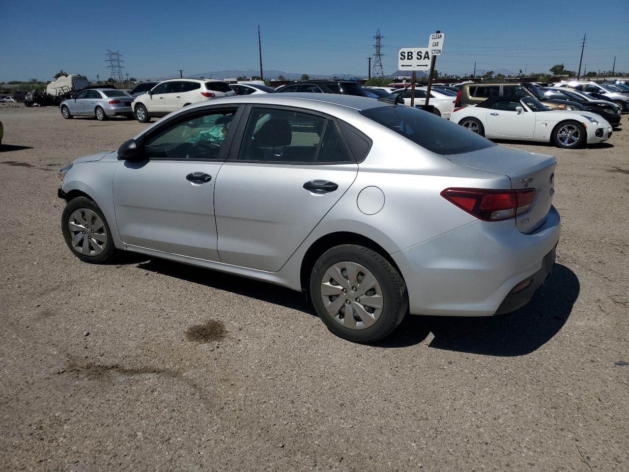 2018 KIA RIO