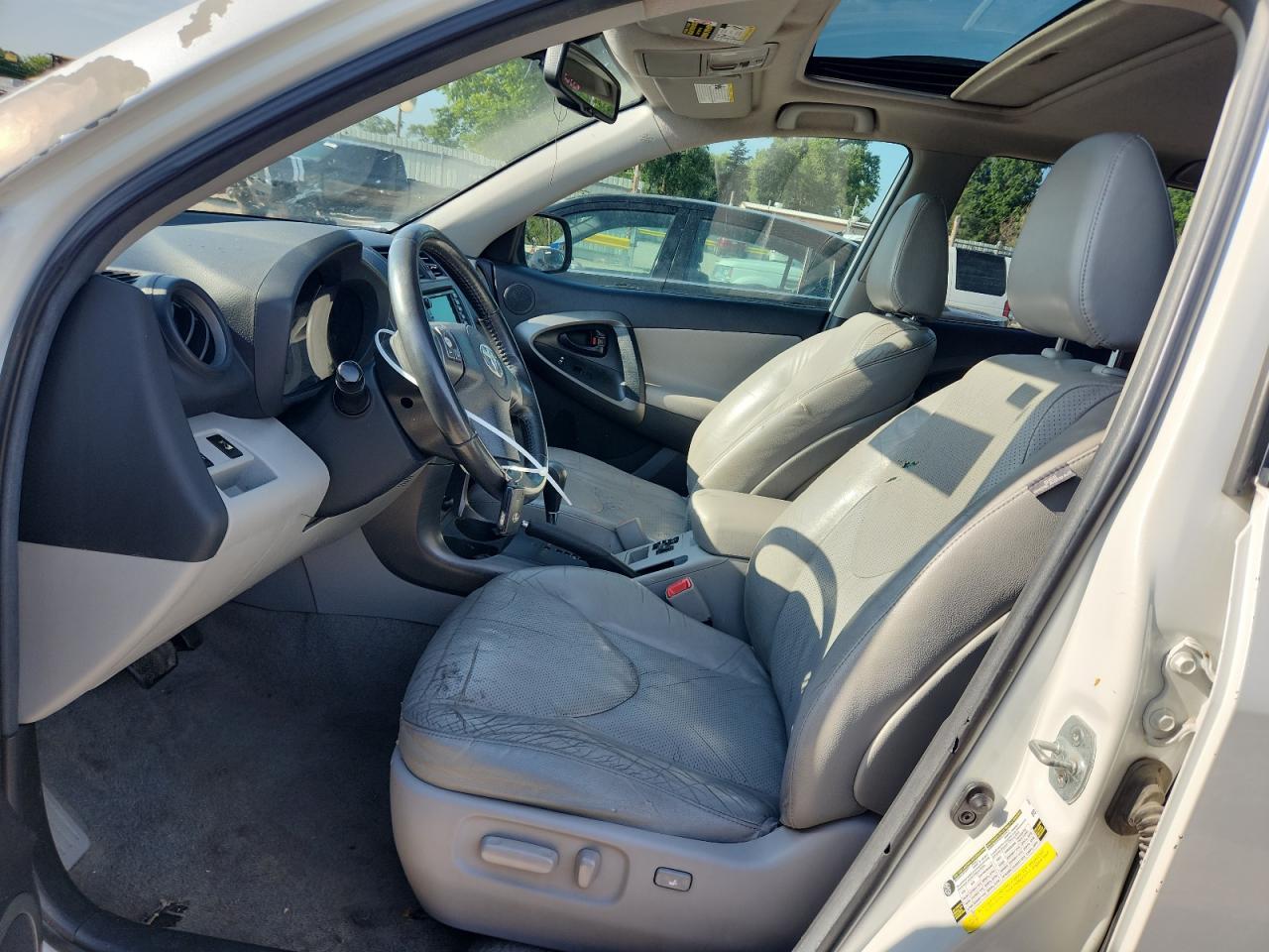 2011 TOYOTA RAV4