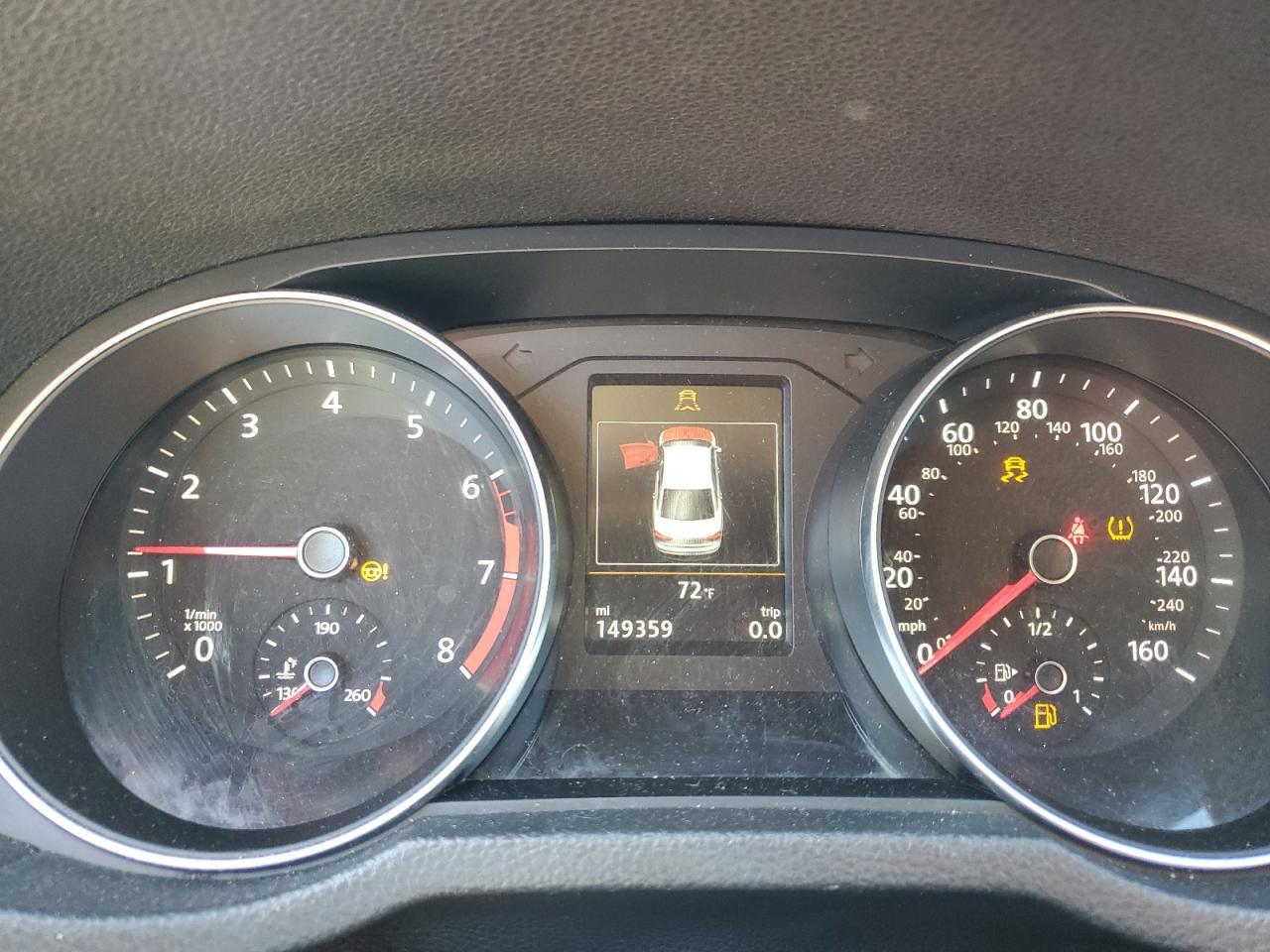 2017 VOLKSWAGEN Passat