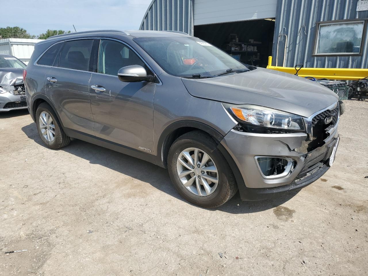 2016 KIA SORENTO