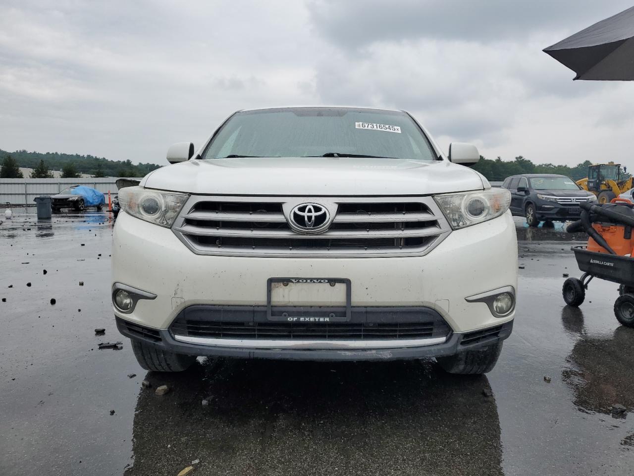 2013 TOYOTA HIGHLANDER