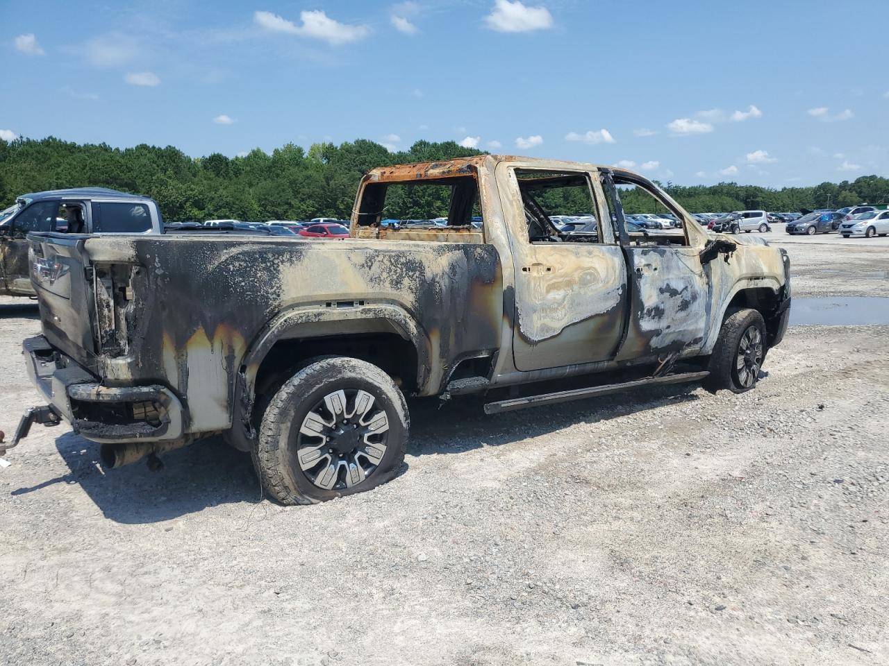 2024 GMC Sierra