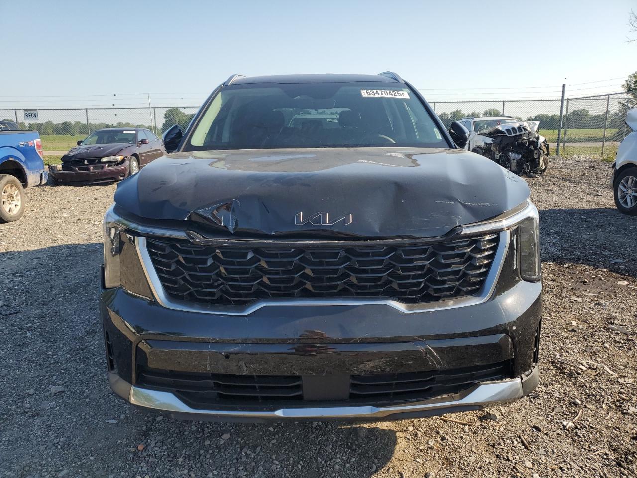 2025 KIA SORENTO