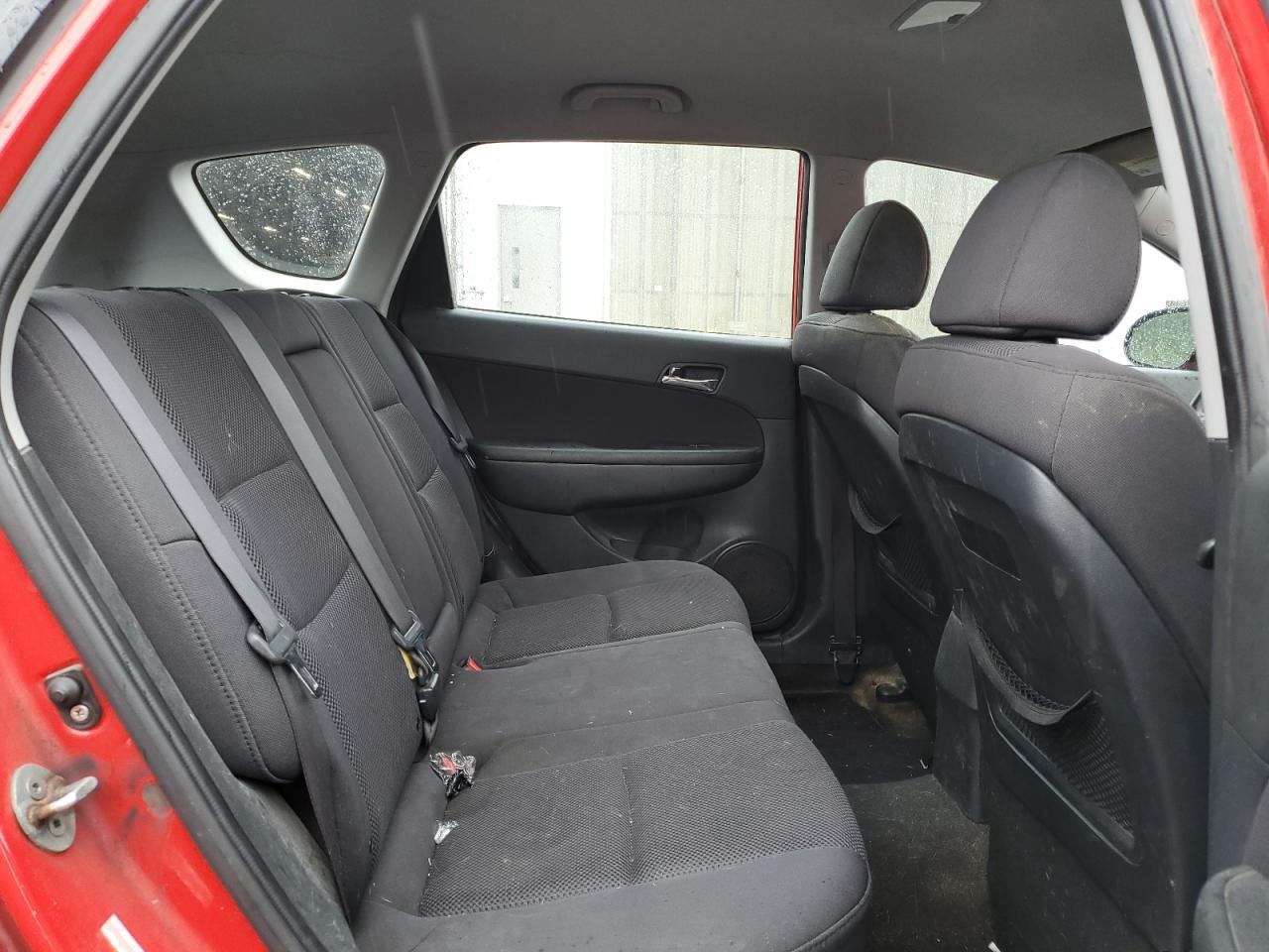 2011 HYUNDAI ELANTRA