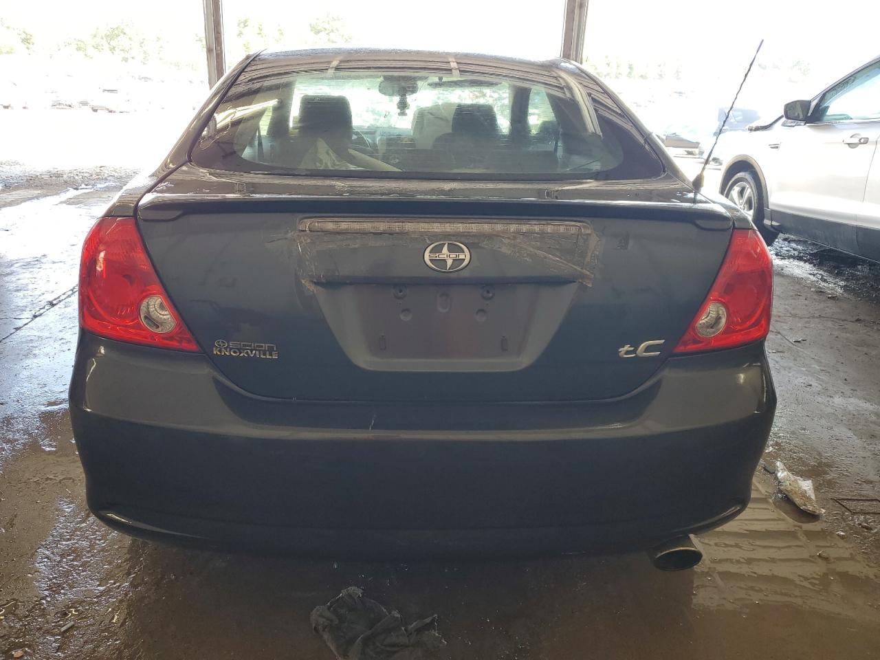 2005 TOYOTA SCION
