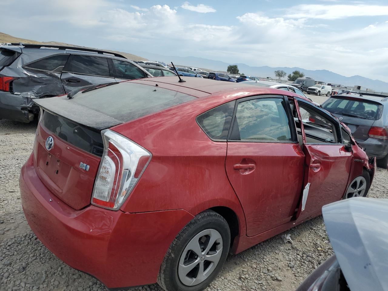 2013 TOYOTA PRIUS