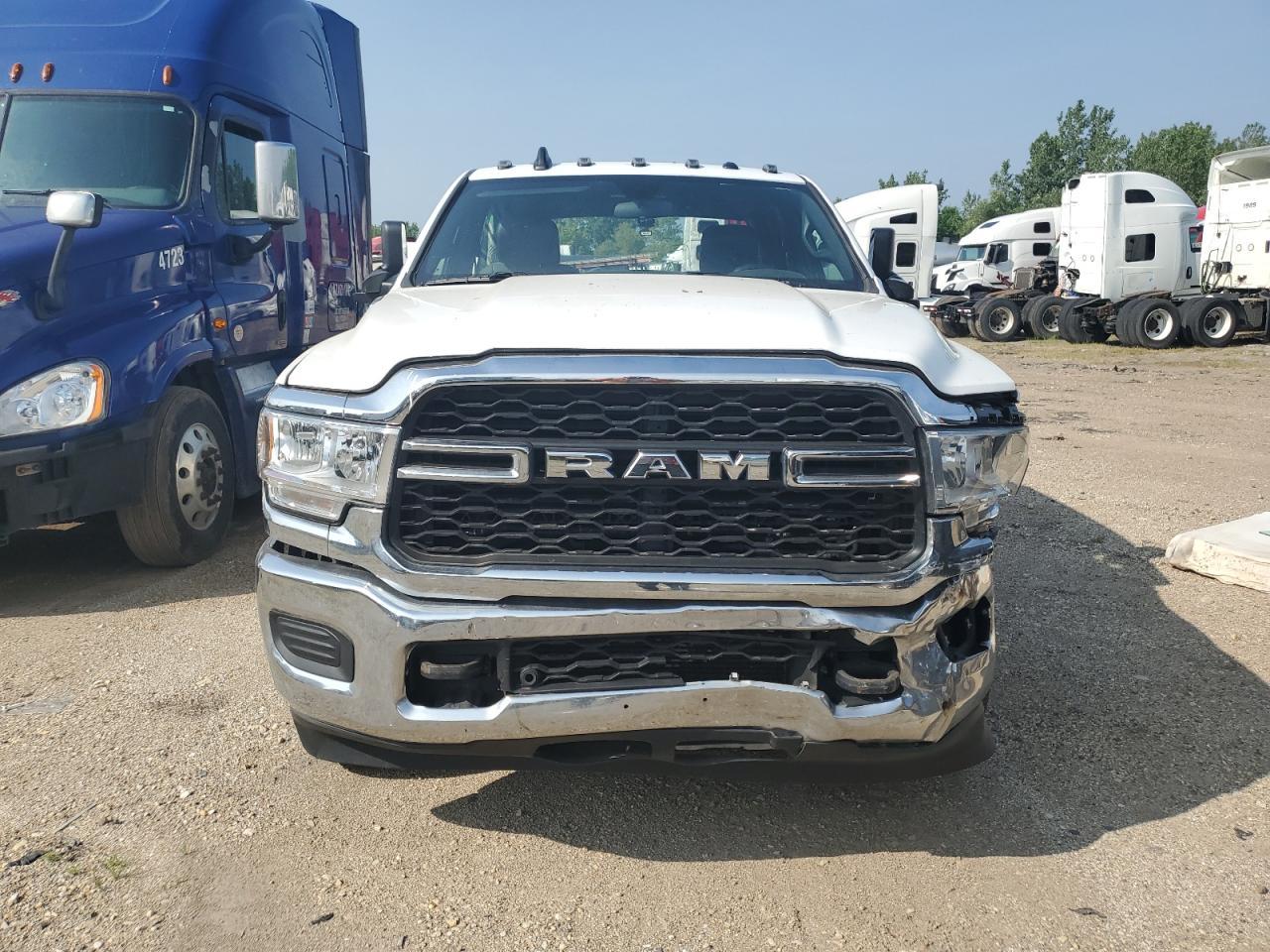 2022 RAM 3500
