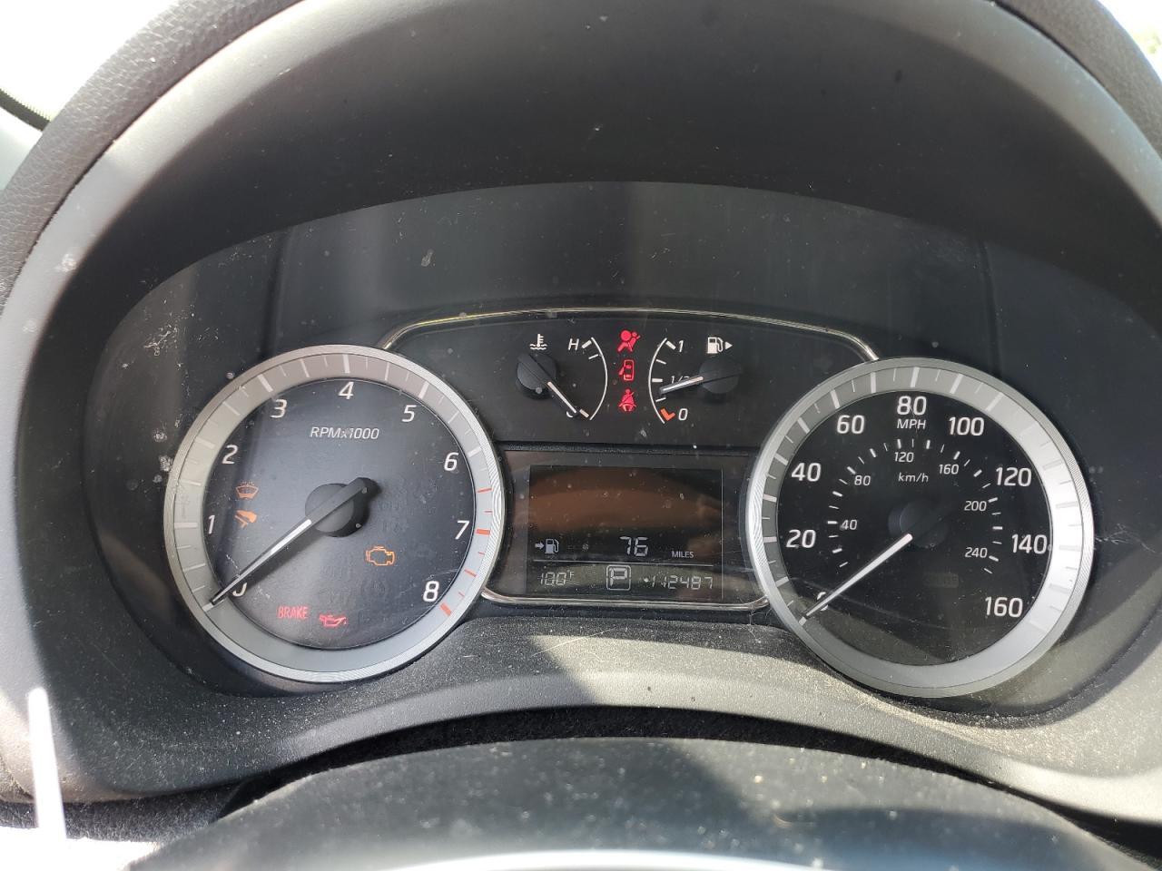 2015 NISSAN SENTRA