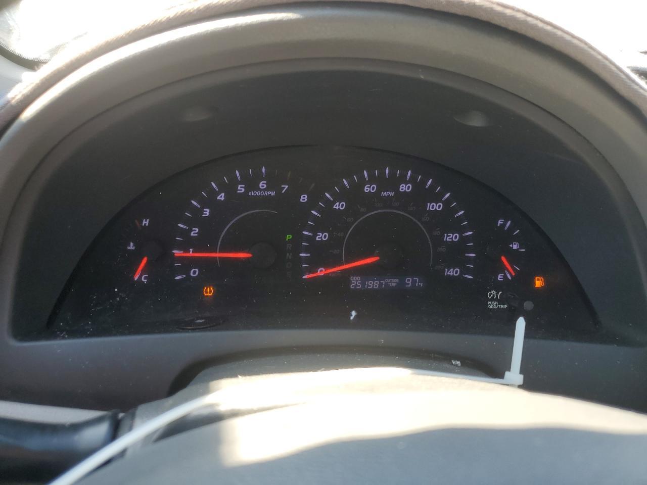 2011 TOYOTA CAMRY