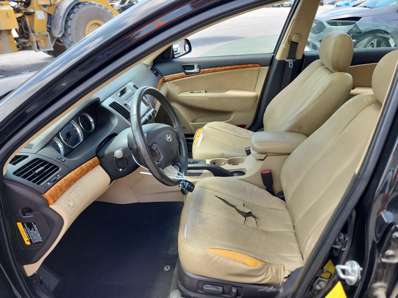 2010 HYUNDAI SONATA