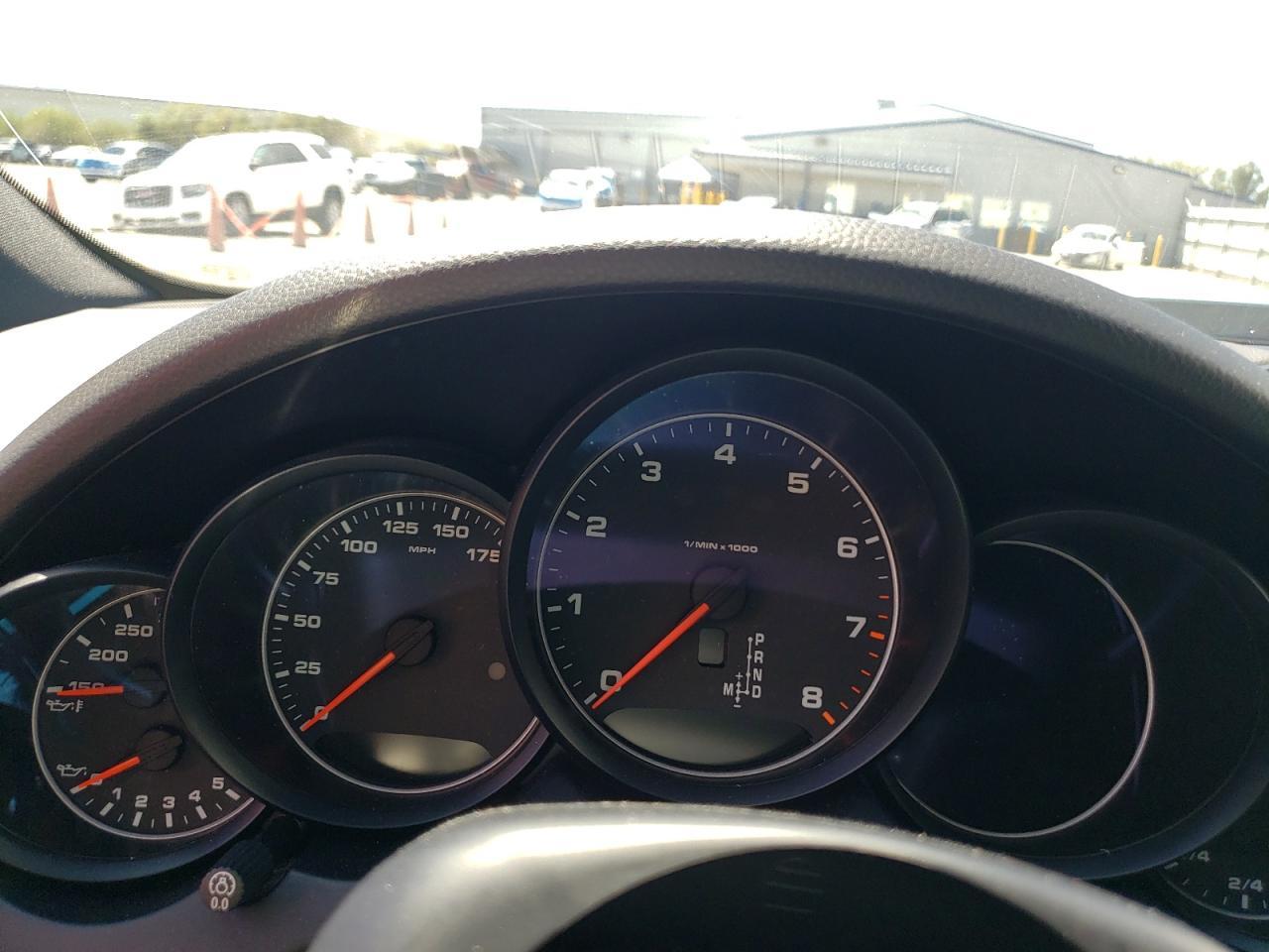 2017 PORSCHE CAYENNE