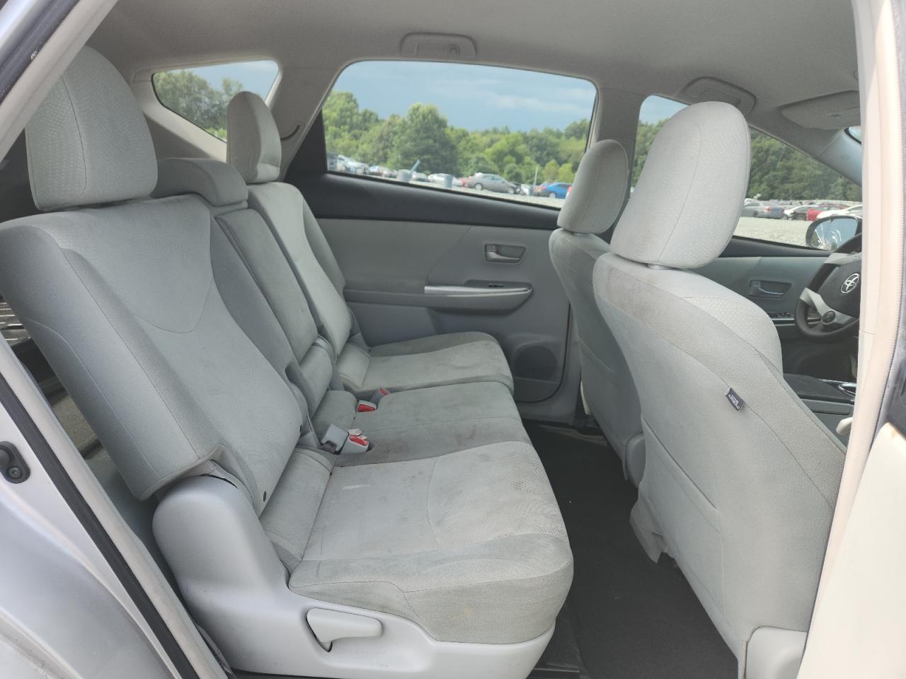 2012 TOYOTA PRIUS V