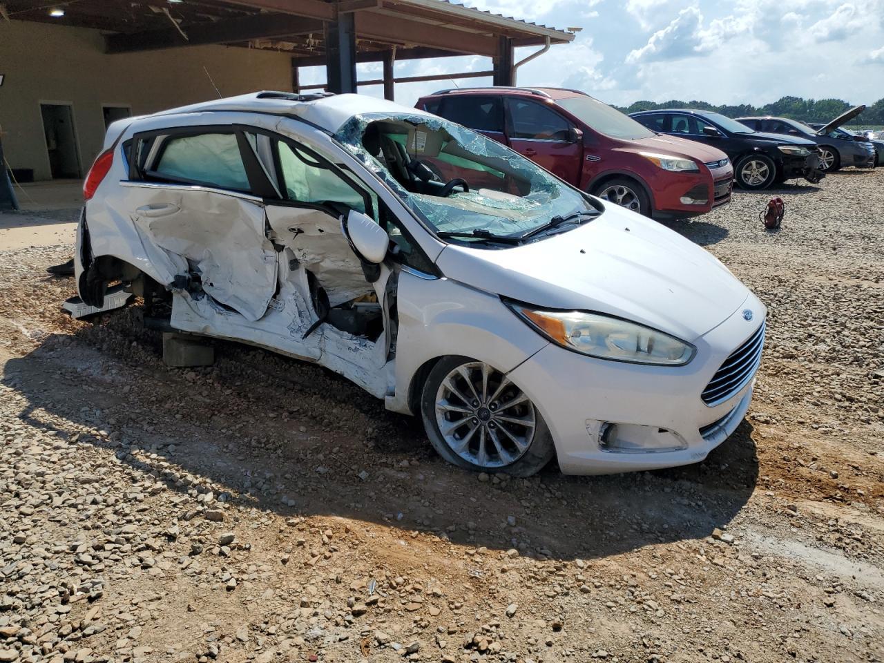 2017 FORD Fiesta