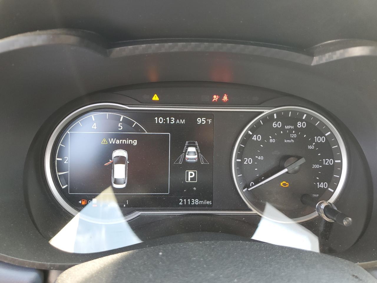 2024 NISSAN VERSA