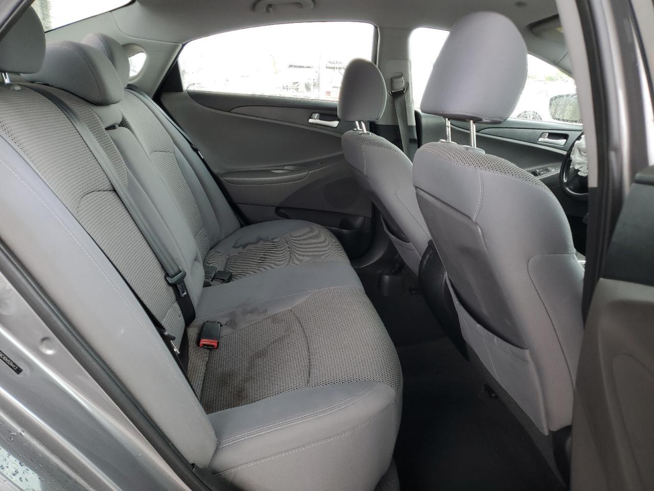 2013 HYUNDAI SONATA