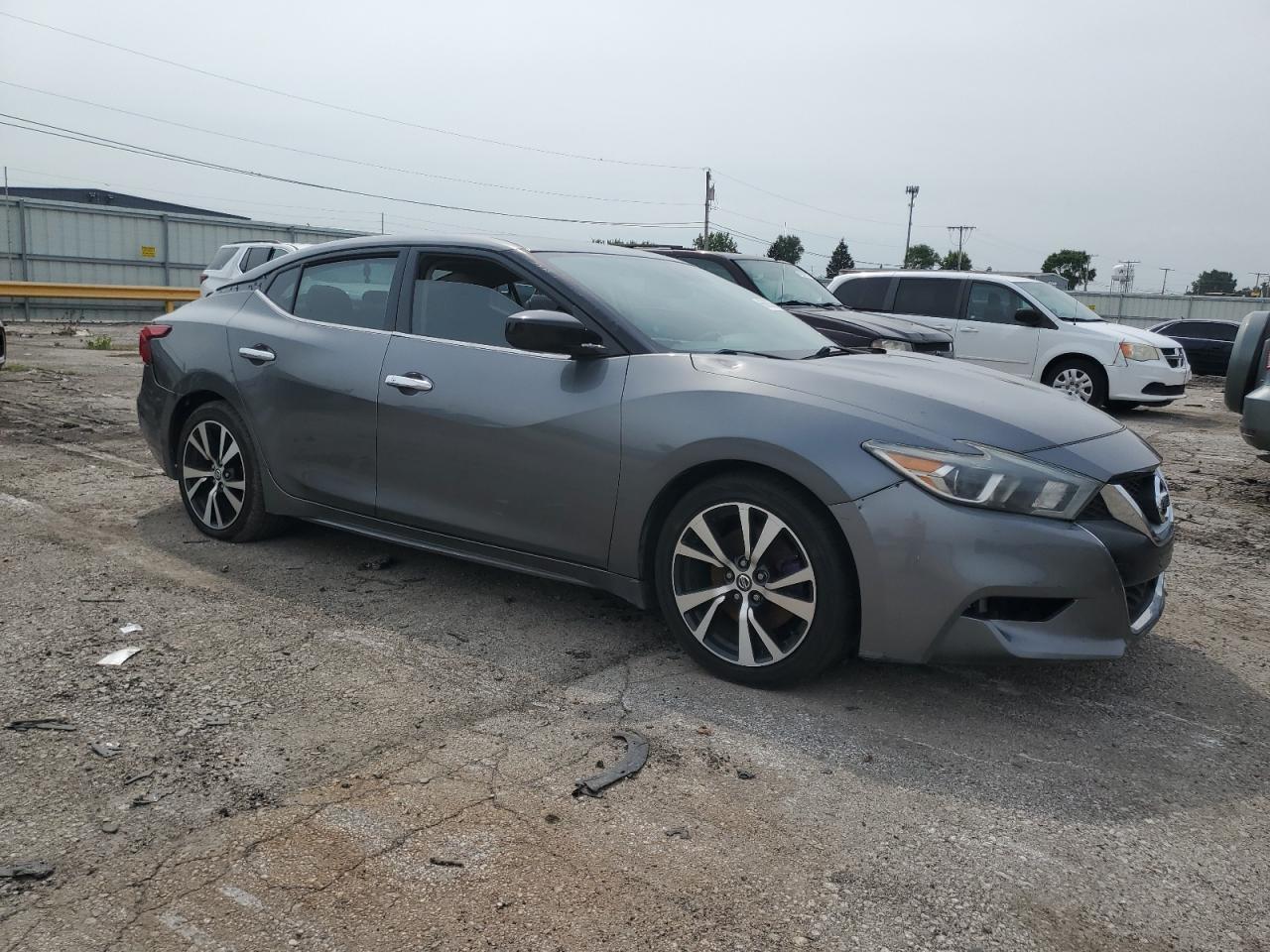 2016 NISSAN Maxima