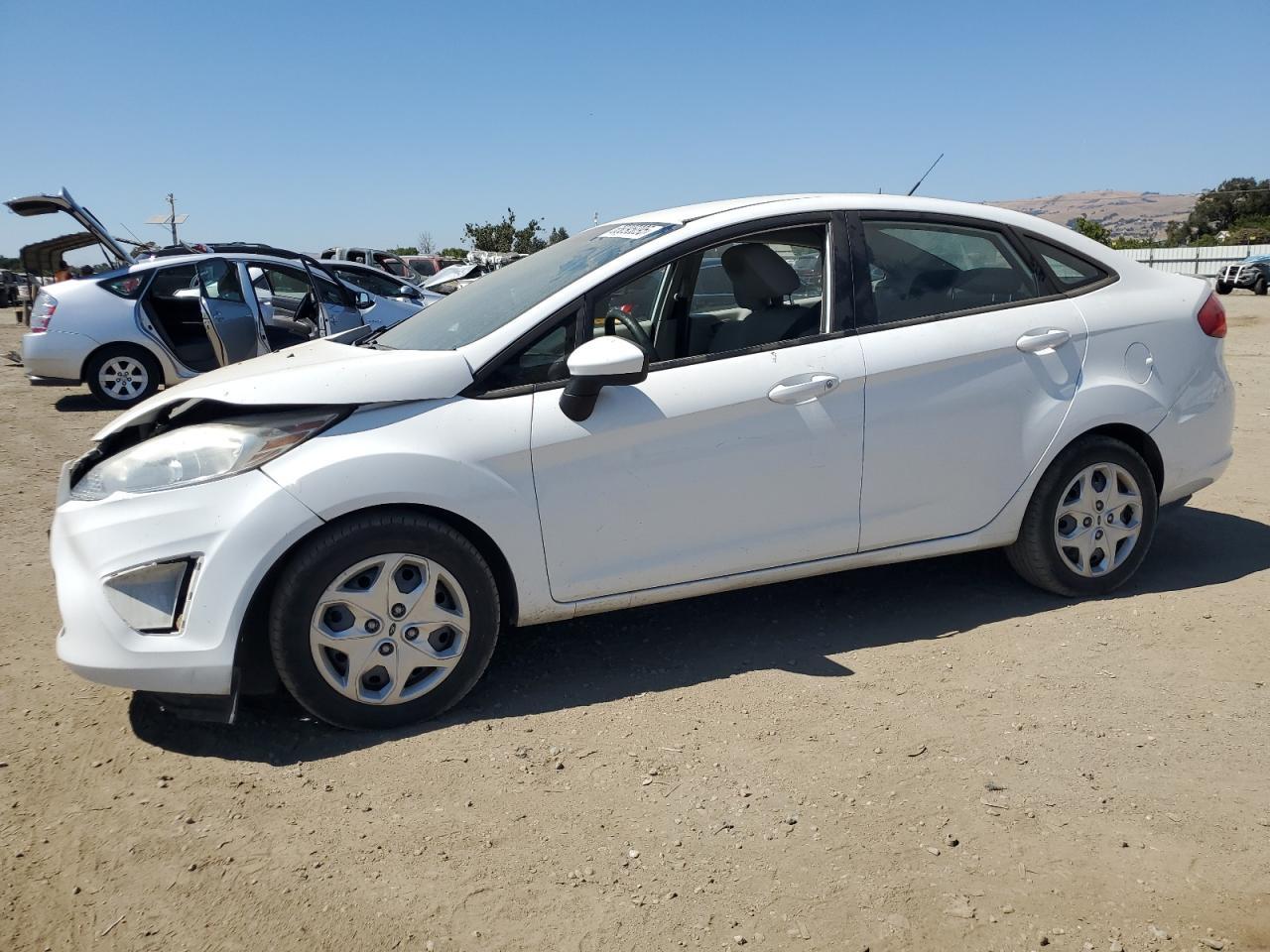 2013 FORD Fiesta
