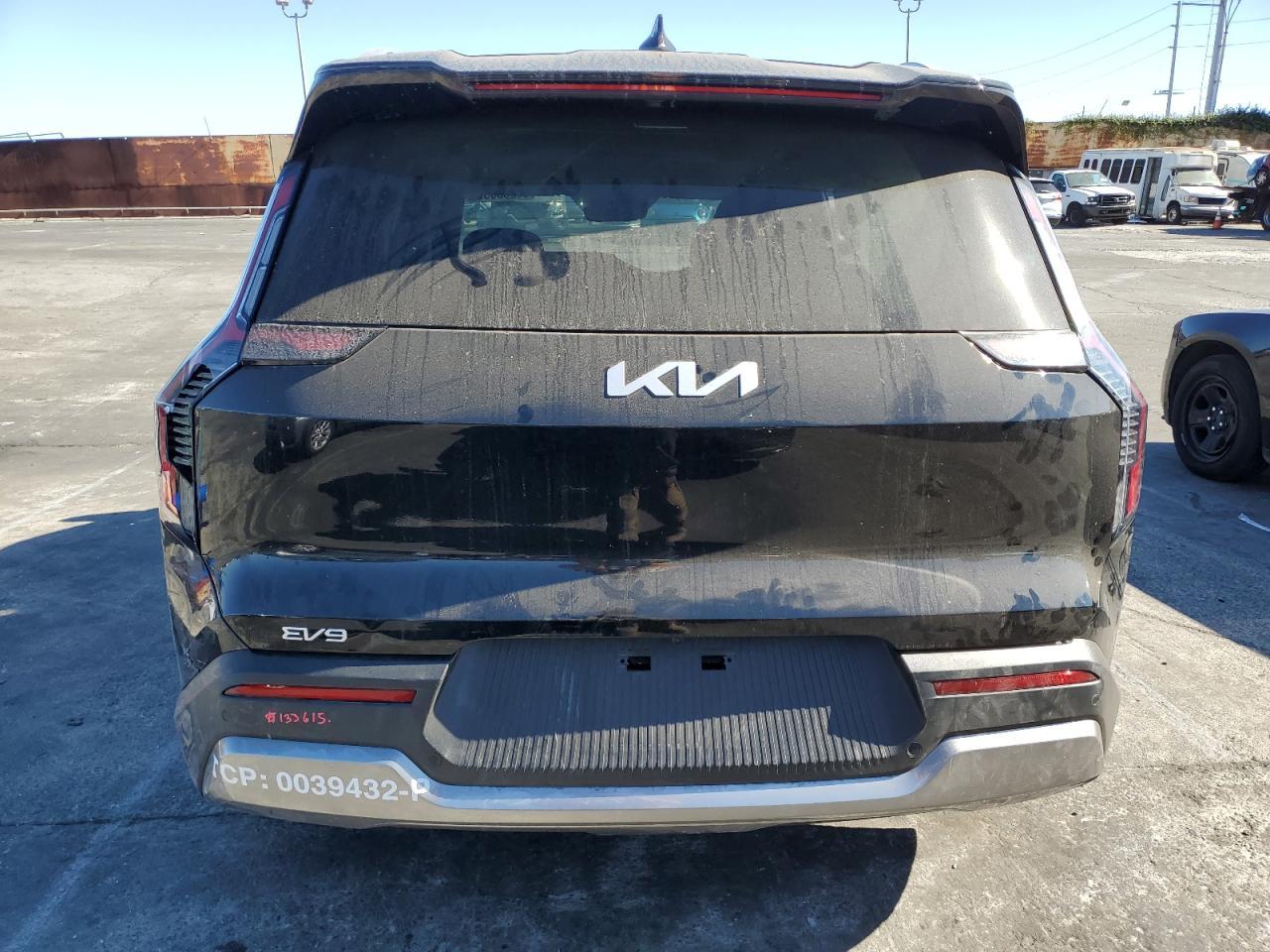 2025 KIA EV9