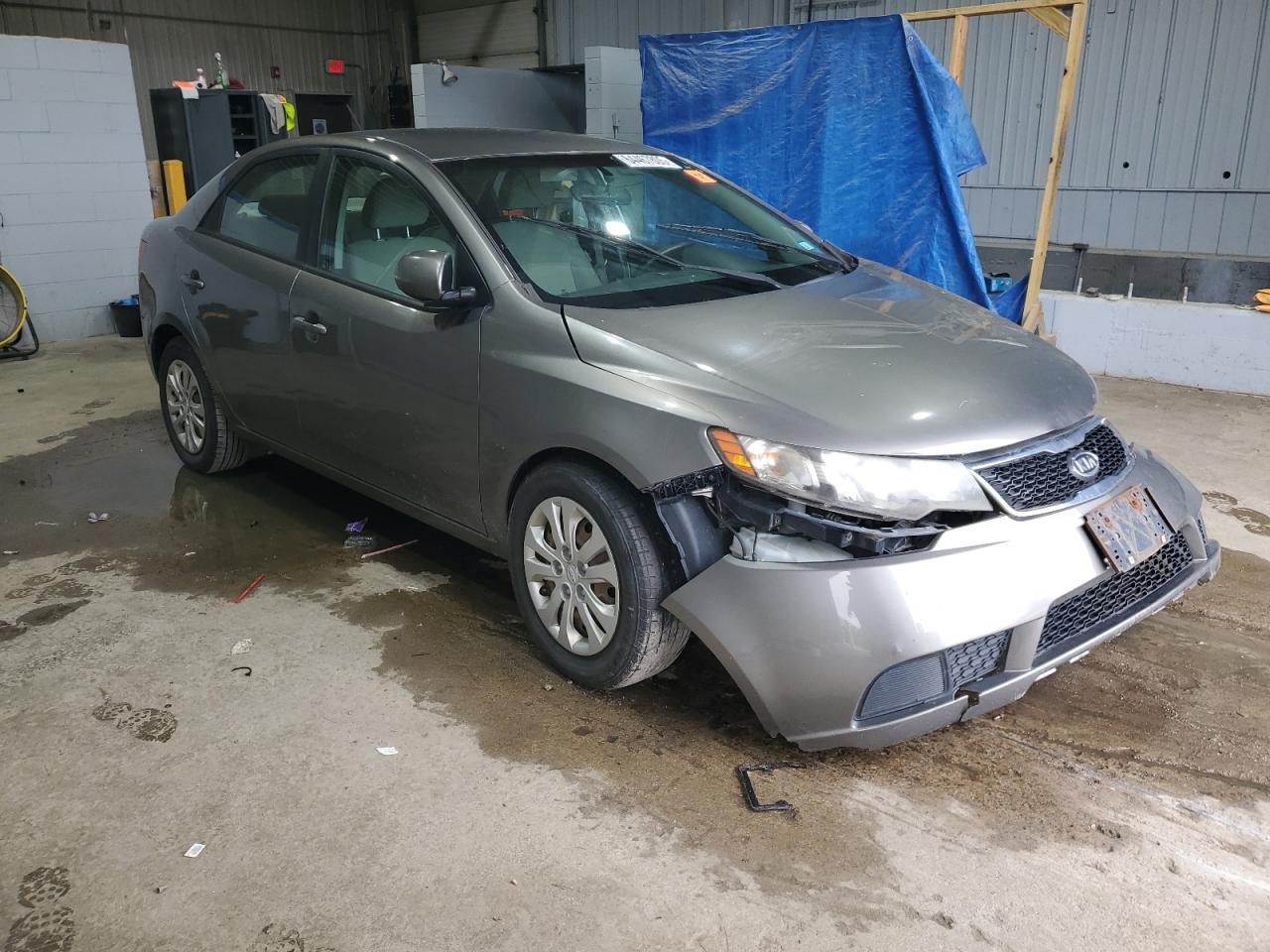 2011 KIA FORTE