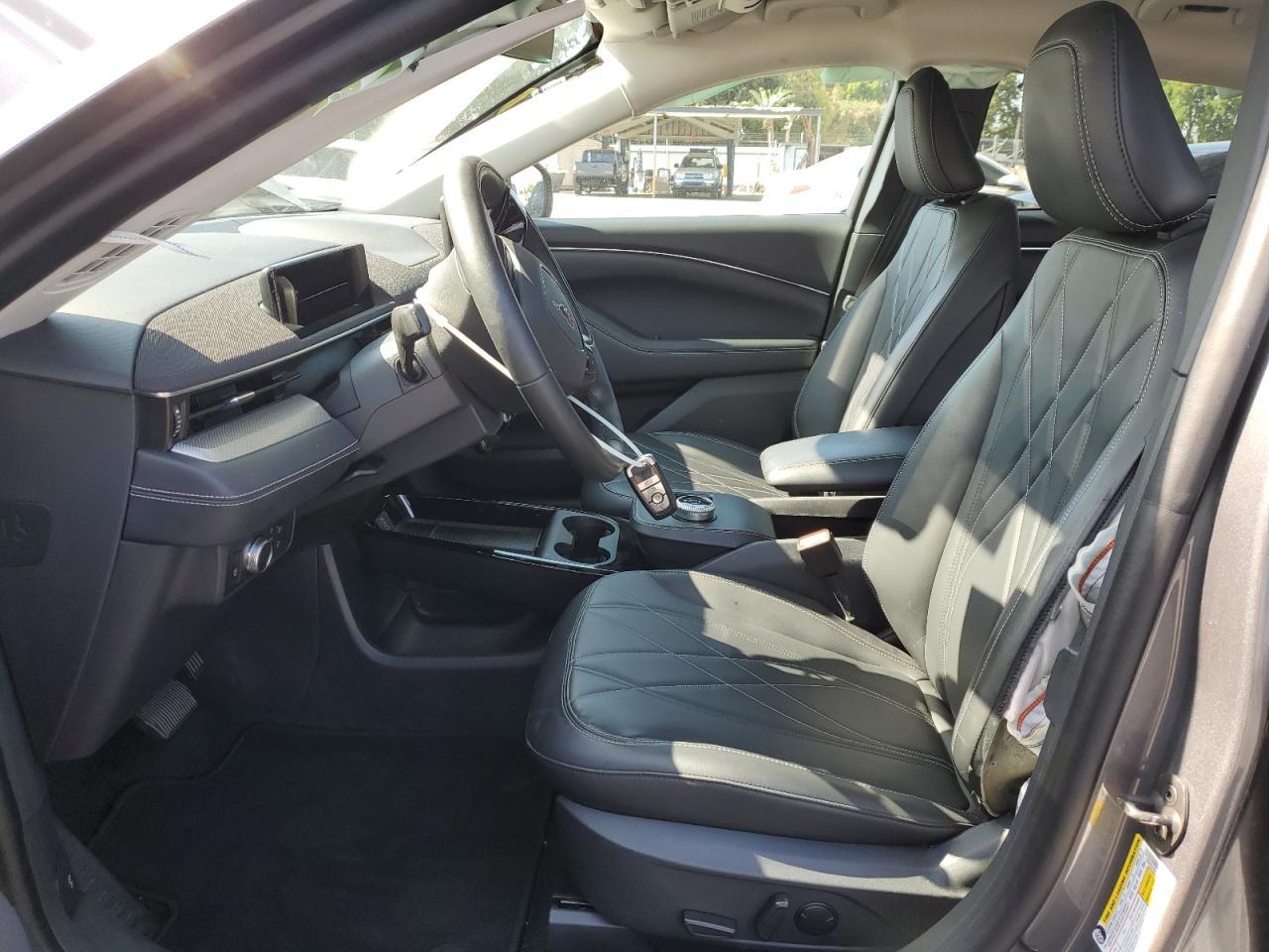 2021 FORD Mustang Mach-E
