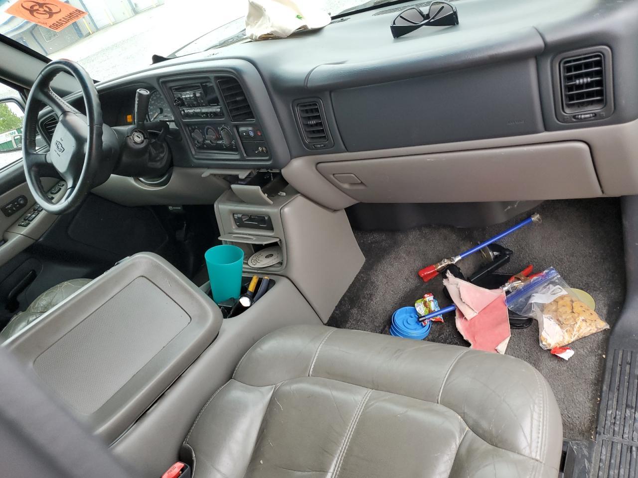 2001 CHEVROLET Tahoe