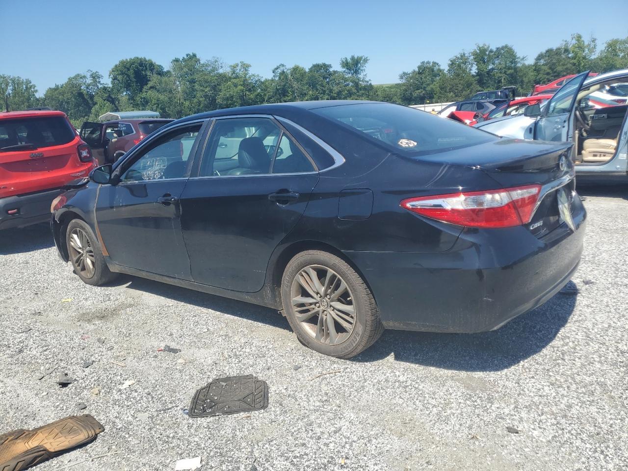 2017 TOYOTA CAMRY