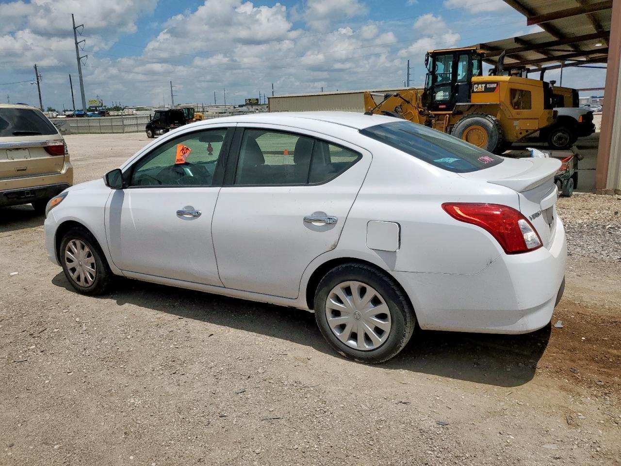 2019 NISSAN VERSA