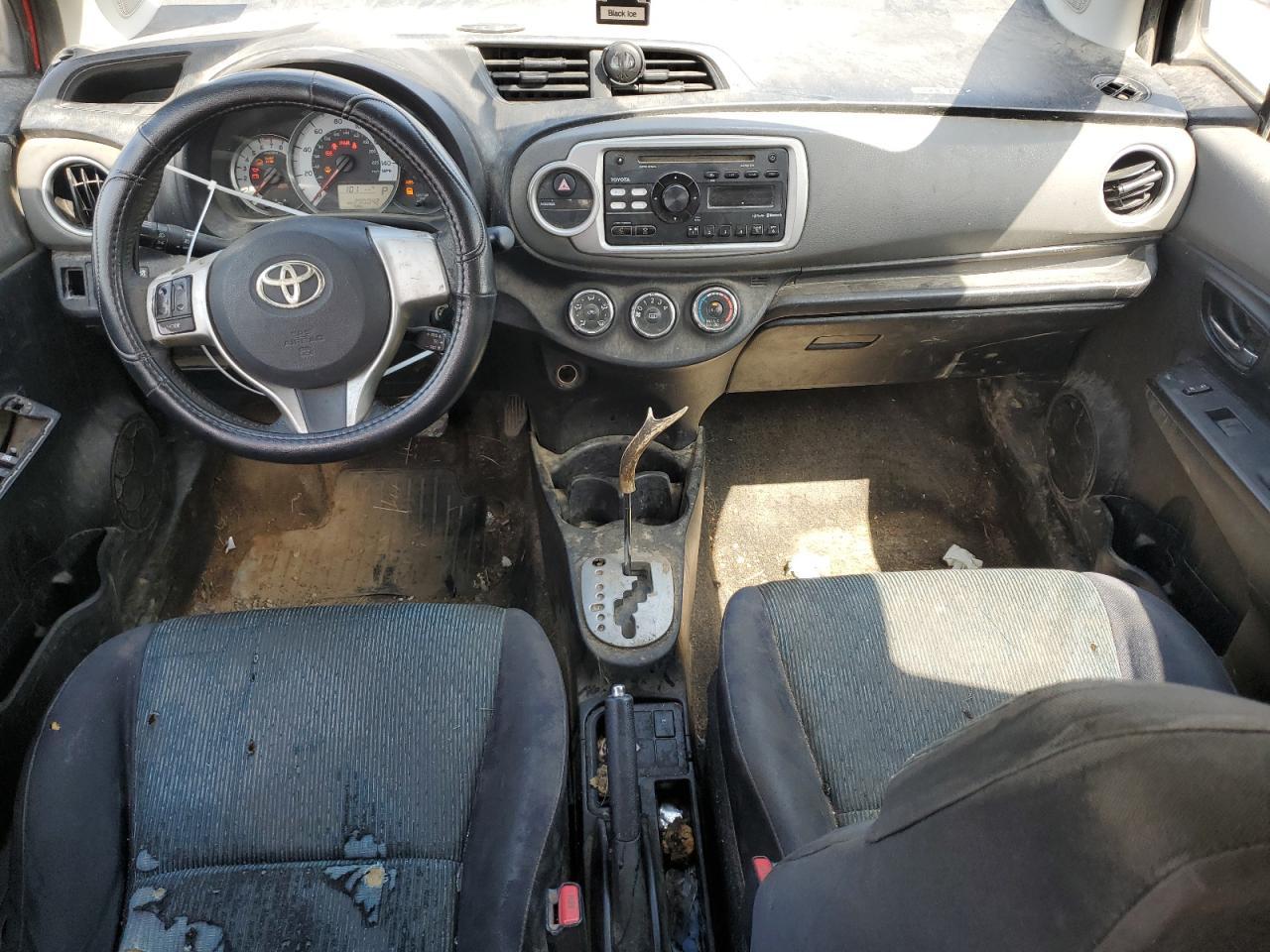 2012 TOYOTA YARIS
