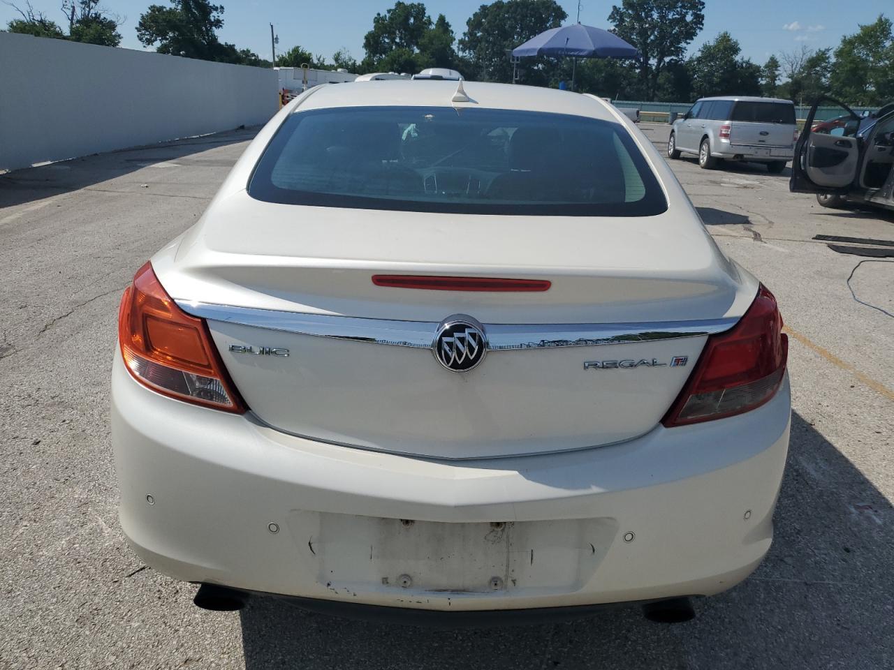 2012 BUICK Regal