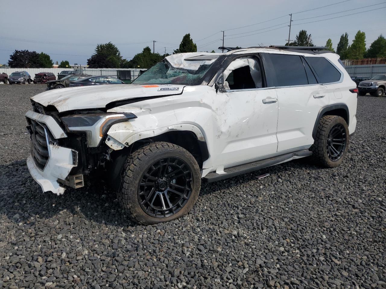 2024 TOYOTA Sequoia