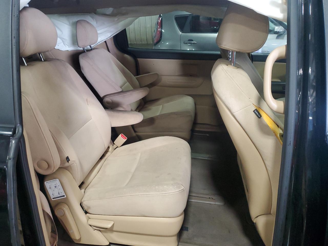 2015 KIA SEDONA