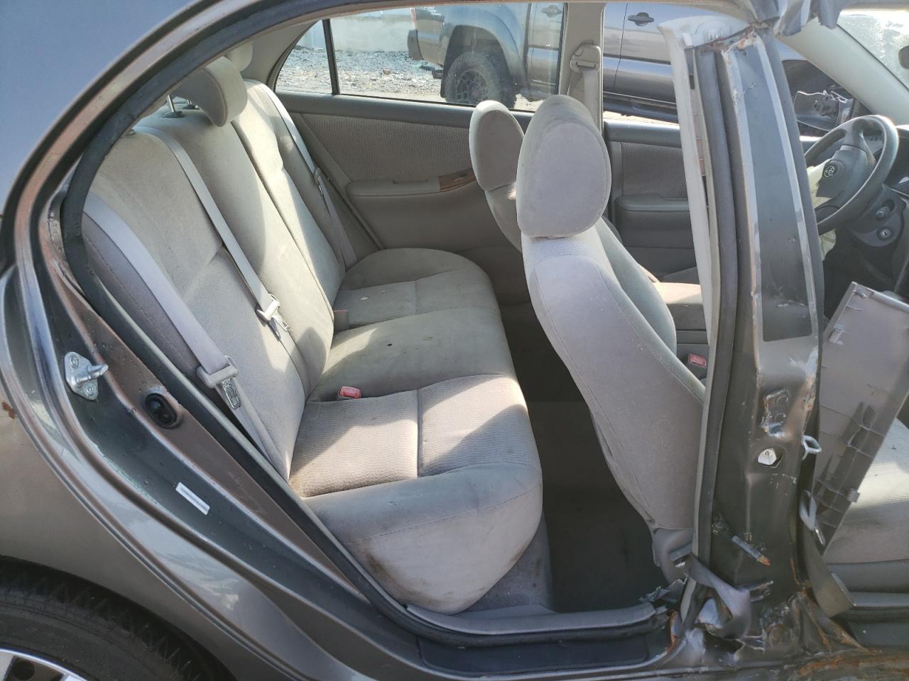 2005 TOYOTA COROLLA