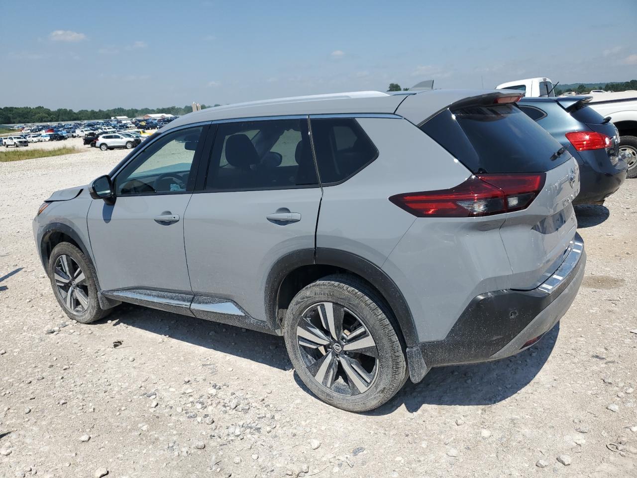 2021 NISSAN ROGUE