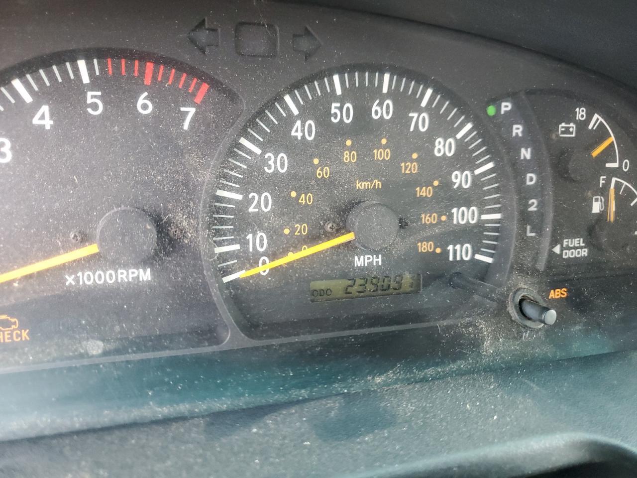 2003 TOYOTA TUNDRA