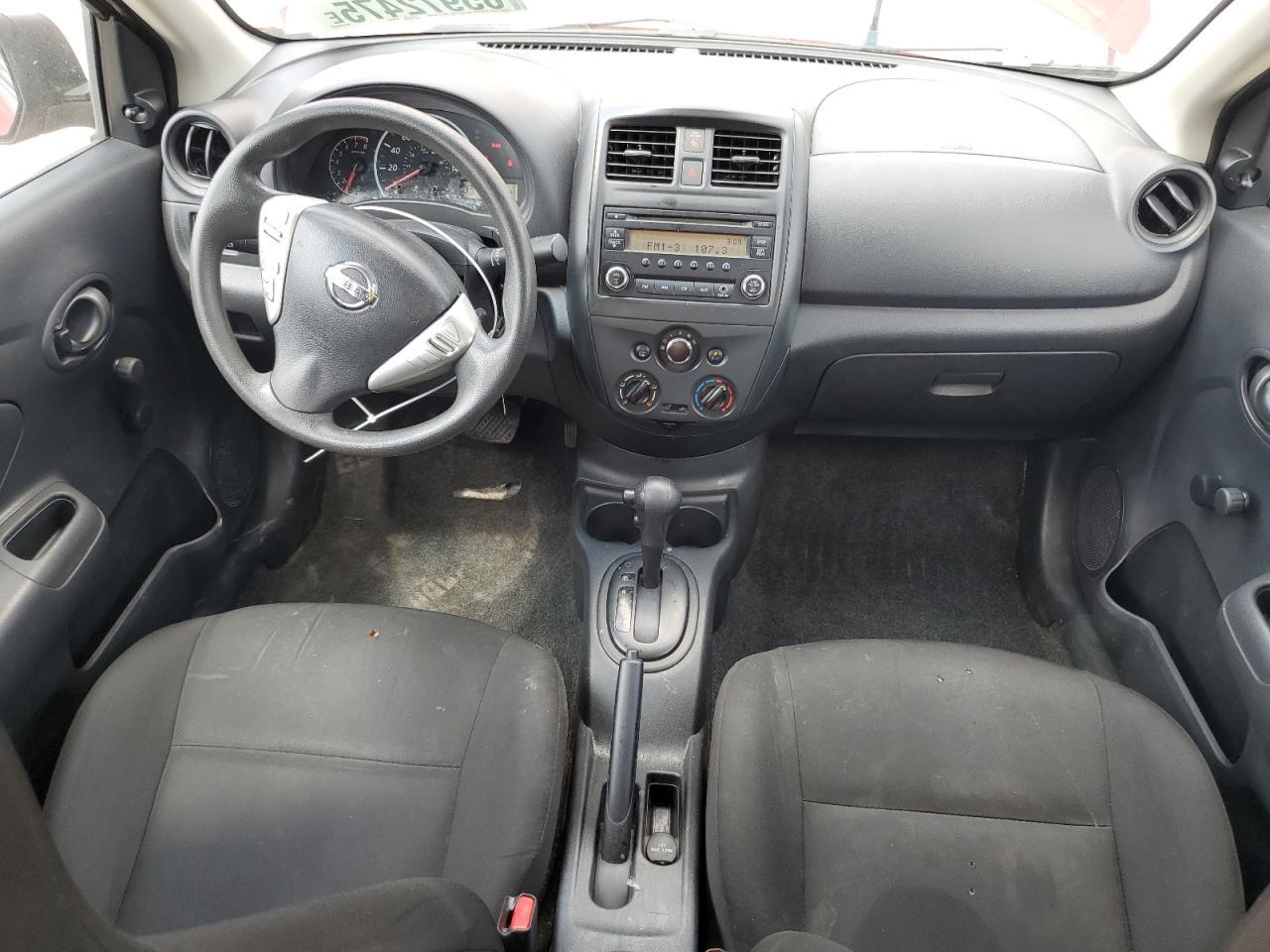 2015 NISSAN VERSA