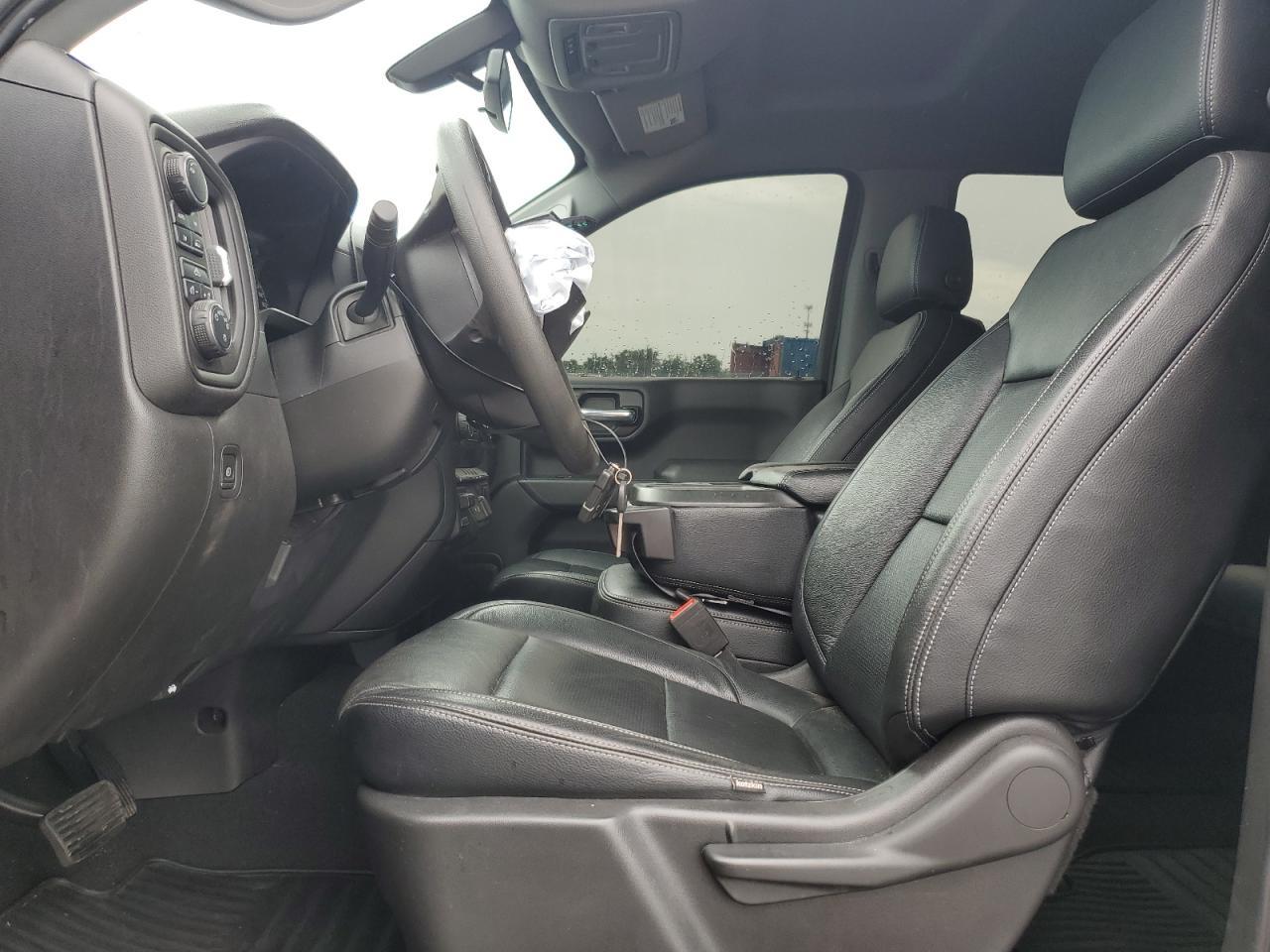 2021 CHEVROLET Silverado