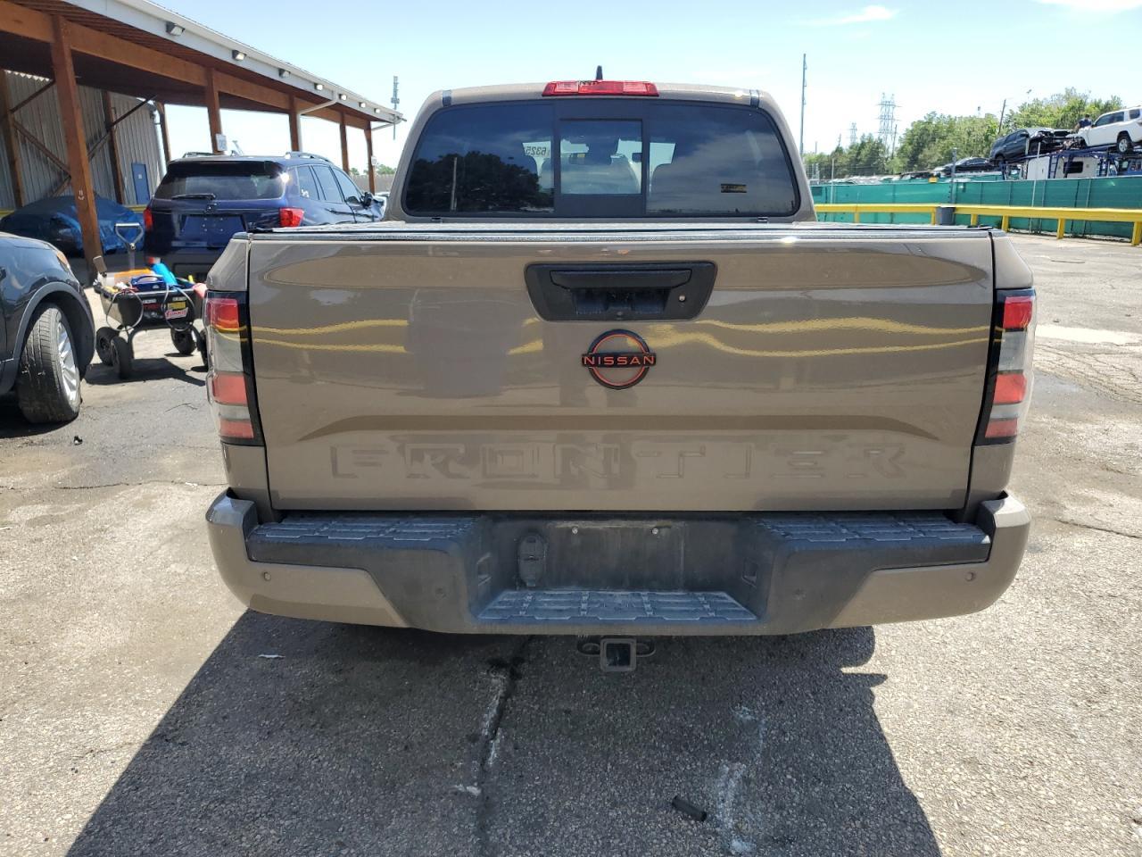 2022 NISSAN Frontier