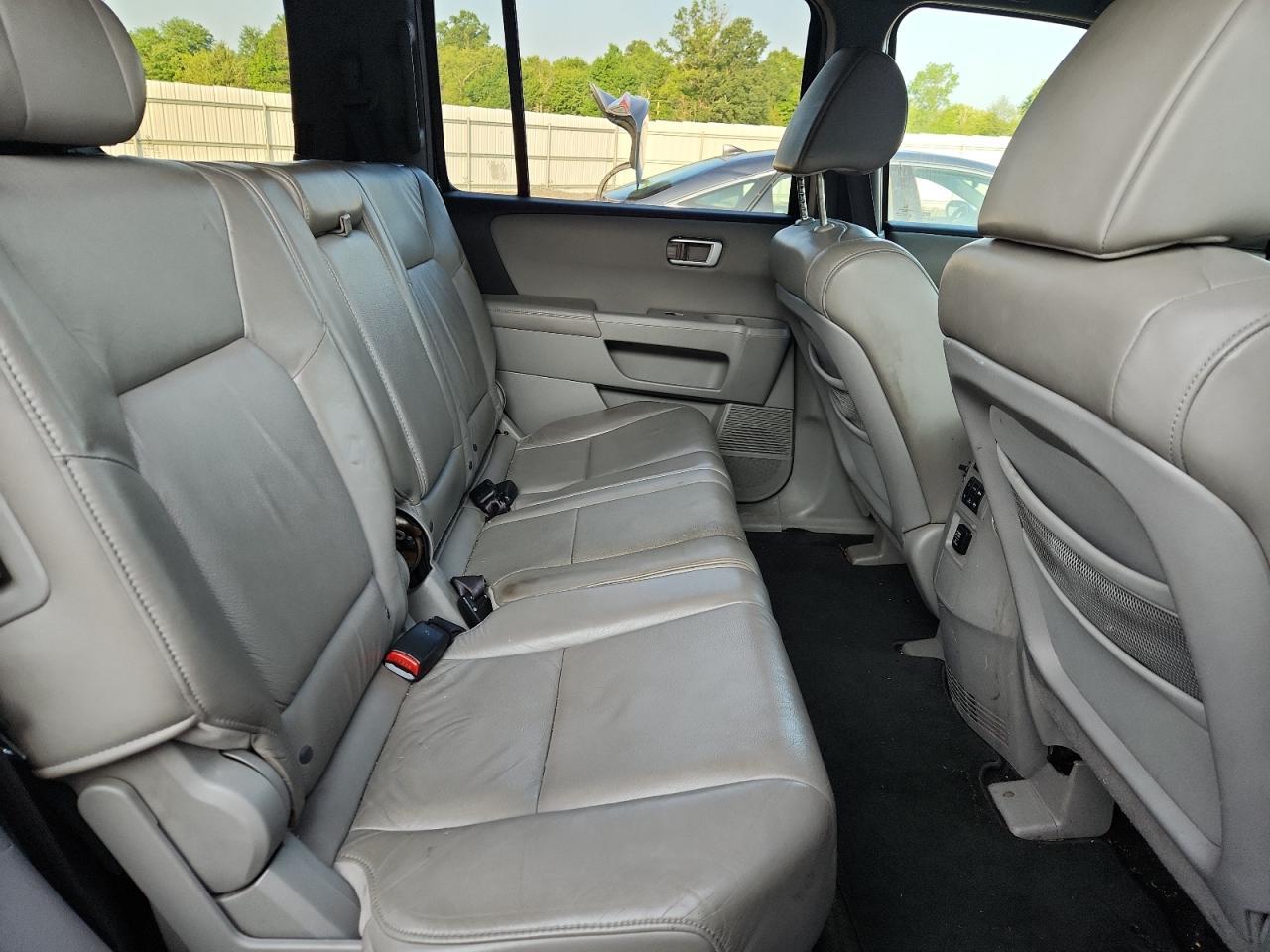 2011 HONDA PILOT