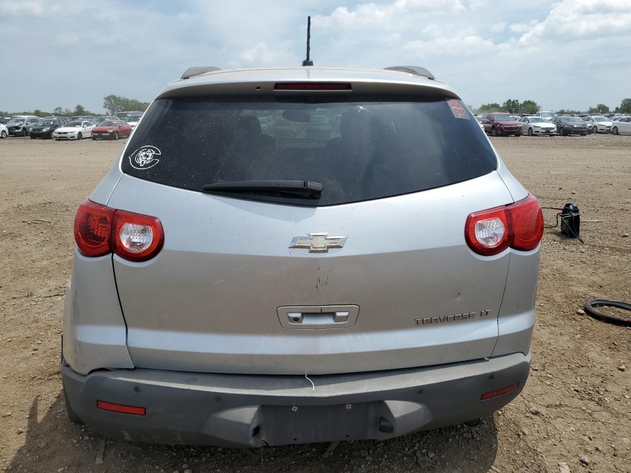 2011 CHEVROLET TRAVERSE