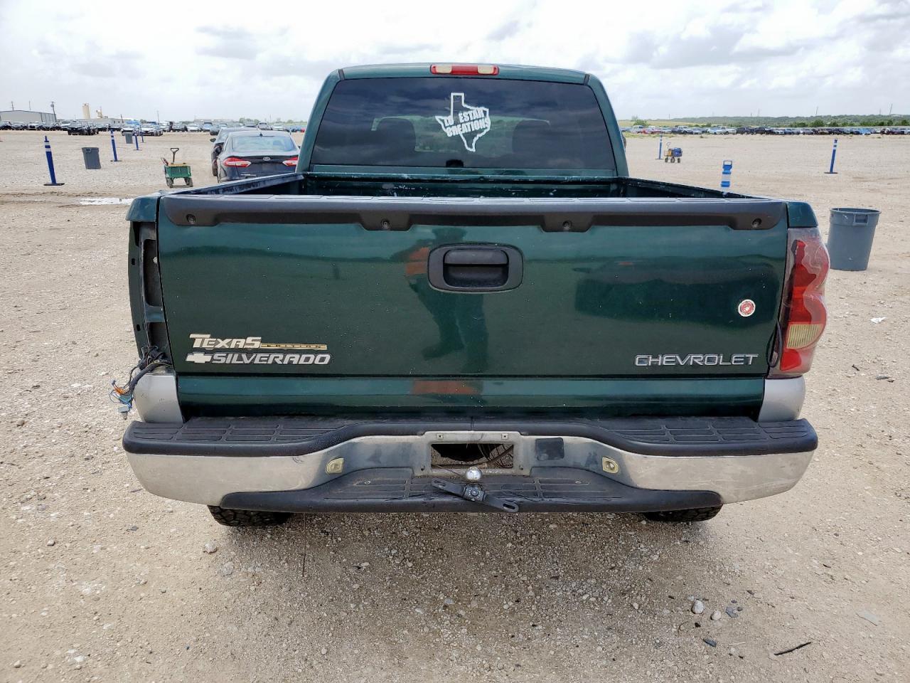 2004 CHEVROLET Silverado